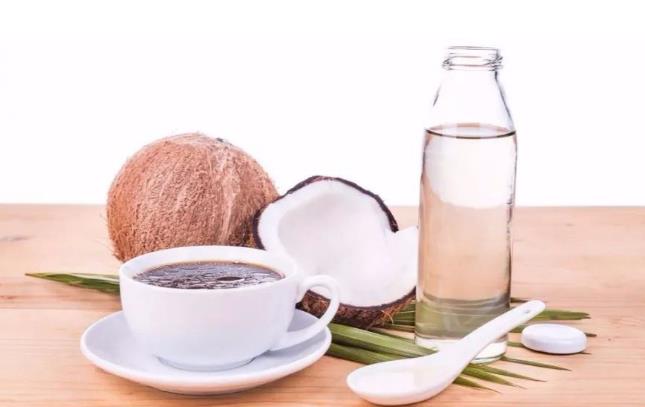 甘油三酯和甘油三酯的区别？