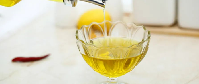 中链甘油三酯的制备